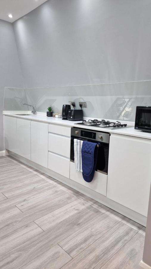 New London Apartment Luaran gambar